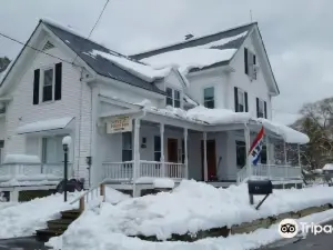 Harvest Barn Inn