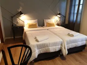 Aigaion Guesthouse