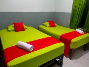 OYO 91179 Hotel Lagalleria