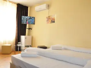 Guest Rooms Simona