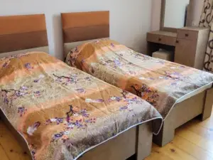 Guest House Tsvara