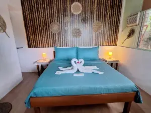 Casas de Ruumar Bed and Breakfast-Two Rooms for Family Available