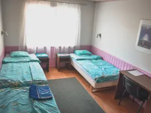 Metsa Hostel