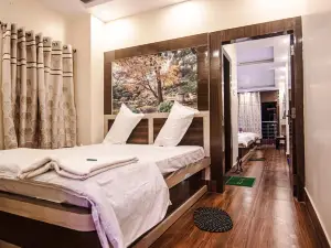 Hotel Aarohi
