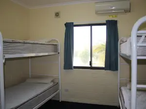 Ningaloo Club Backpackers