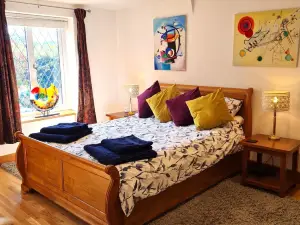 Topsy-Turvy, Gardeners Cottage, Clungunford, Ludlow, Shropshire SY70PN