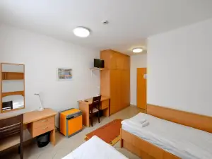 Campus Hotel