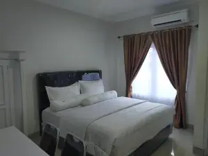 RedDoorz Near Palembang Airport 2