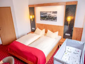 AaRa Hotel