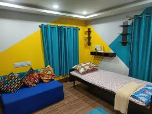 Terrace Garden & Unique 1 Bedroom AC Rental Unit in Haldia