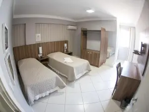 Hotel Contessi