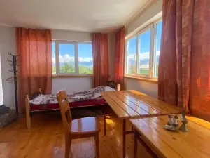 Eldos-Ata Eco Hotel