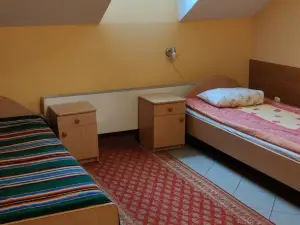 Usługi Hotelarskie Helena