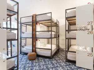 ヘヴン イン Évora - ホステル