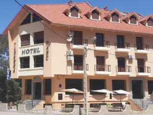 Tazekka Parc Hotel