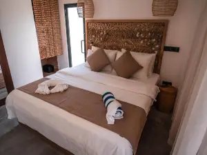 Kunaa Beach Inn