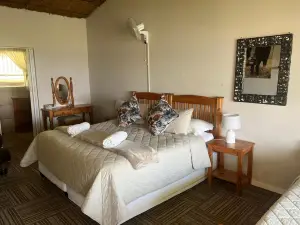 Uitzicht Private Nature Reserve and Lodge