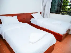 La Brezi Suites