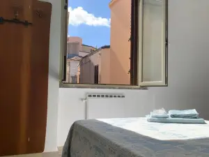 Bed & Breakfast StudioArcodia