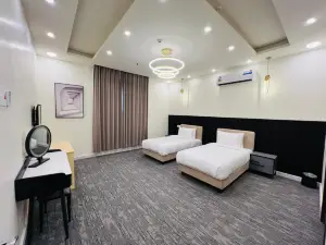 Falcon Grand Hotel
