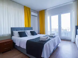 Palmiye Suit