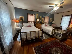 Bed and Breakfast Hearts Desire