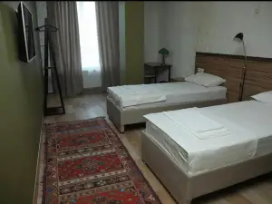Main Street Mini-Hotel