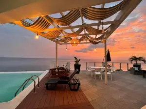 Fogo Boutique Hotel
