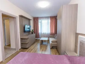 Family Hotel Ambrozia