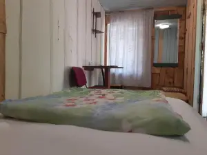 Ašmonų poilsiavietė