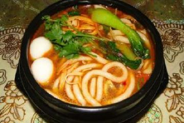 【二道区】砂锅土豆粉久久麻辣鸭脖王过桥米线