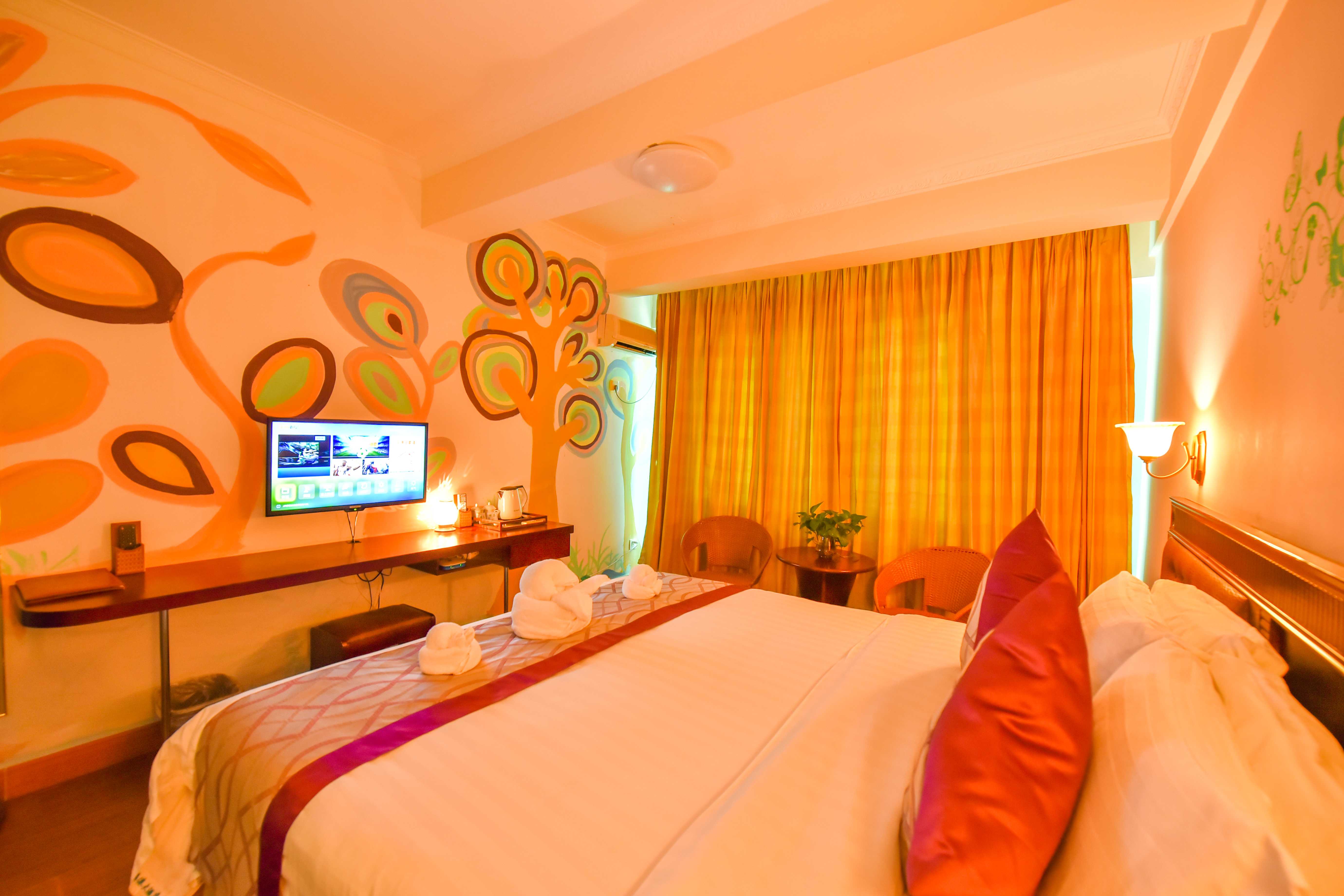 海南鑫海港大酒店-浪漫主题房