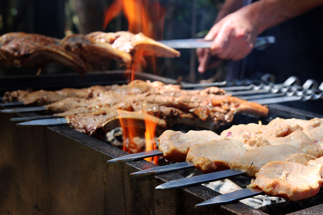海南石梅湾艾美度假酒店周六单人沙滩渔夫烧烤自助晚餐
