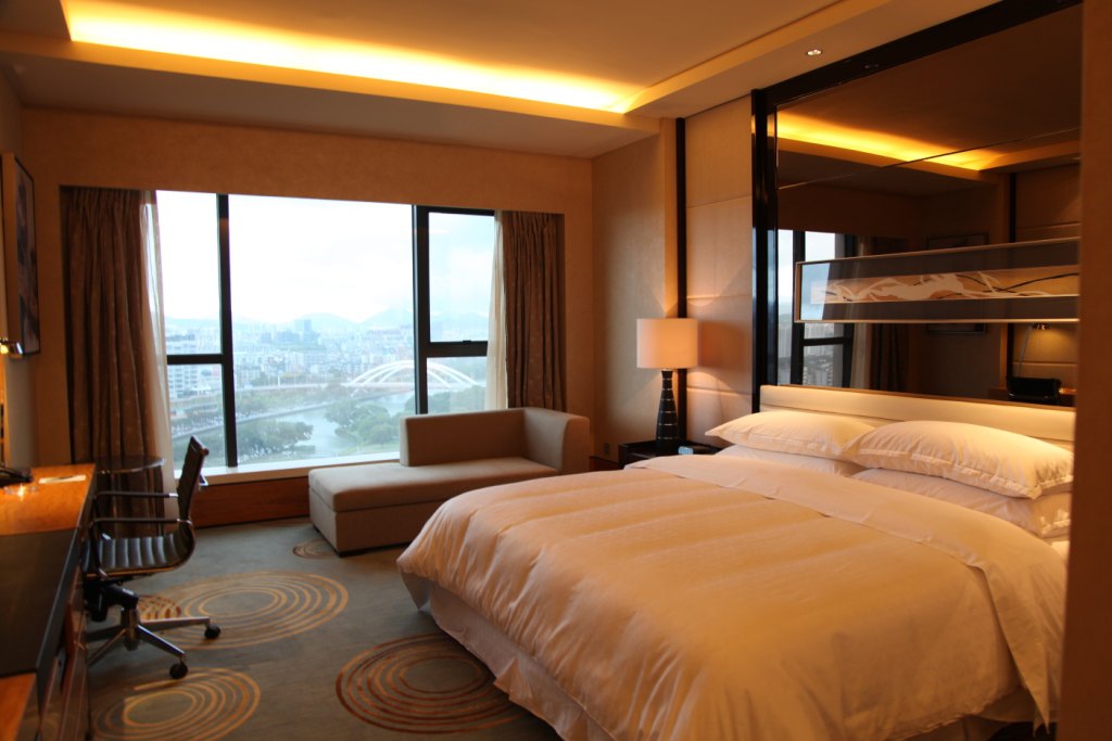 中山喜来登酒店-豪华客房(标准价 )(预付)