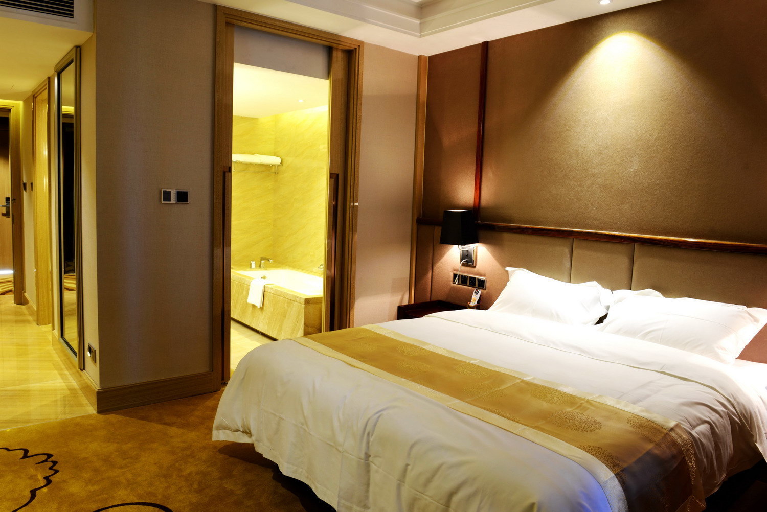 北京革新里宾馆标准大床房选什么牌子好 同款好推荐
