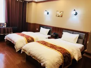 Ganluo Starlight Hotel
