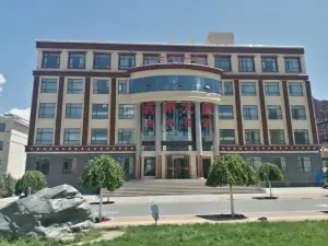 Qilian Binzhou Building