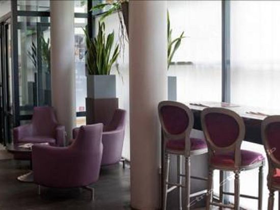 Quality Suites Bercy Bibliothèque Paris (巴黎贝尔西品质套房式酒店)
