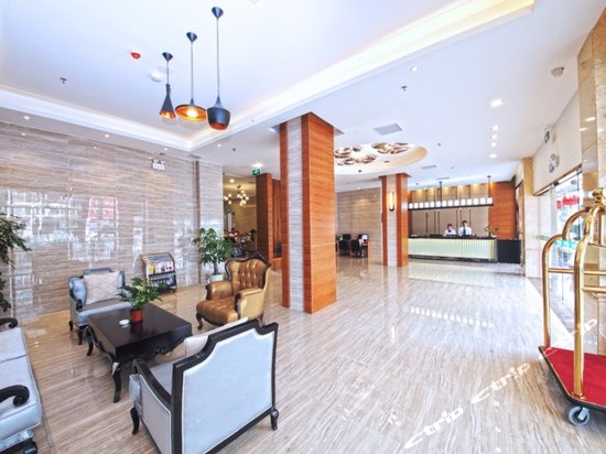 豪华大床房-格林豪泰(揭阳汽车总站榕华大道店