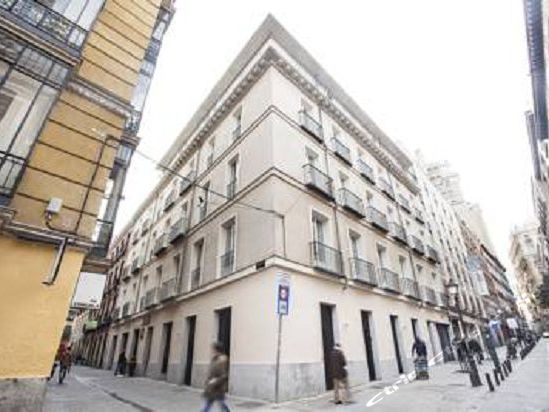 Splendom Suites Gran Via Madrid （马德里格兰威亚斯普兰顿套房酒店）