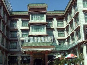 拉萨西藏自治区民航局附近最近酒店【携程酒店