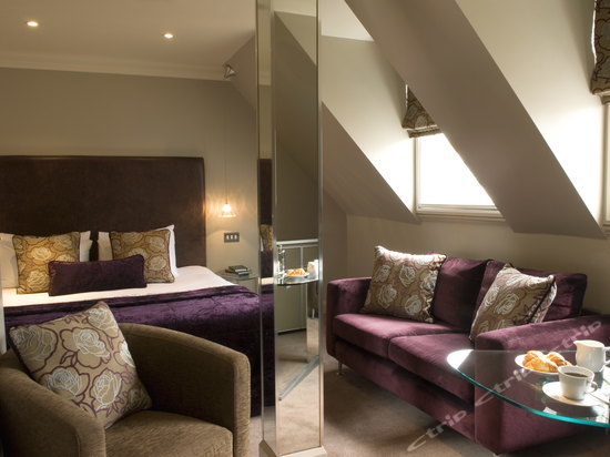 Radisson Blu Edwardian Kenilworth London（伦敦肯尼尔沃斯爱德华丽笙酒店）