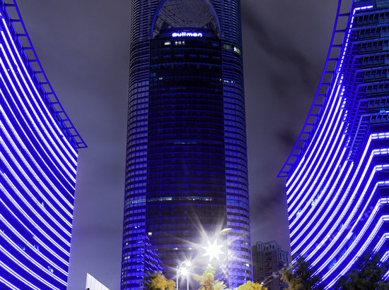data-dopost="t" >上海斯格威铂尔曼大酒店外观夜景 /a>