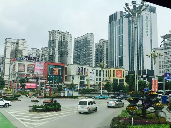 安顺万绿城铂瑞兹酒店