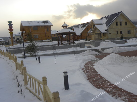 温泉滑雪度假木屋别墅1.JPG-亚布力温泉滑雪