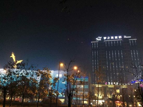 成都蛟龙港海滨酒店