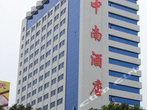 标准双人房1-湛江中南酒店 标准双人房1