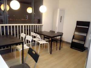 杭州虎扑太空舱青年旅舍预订价格,联系电话\位