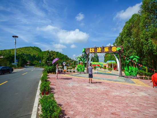 梅州麓湖山酒店