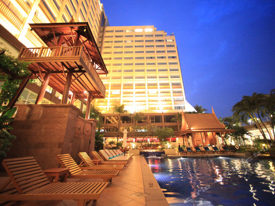 曼谷华美达广场湄南河畔酒店(ramada plaza bangkok menam riverside)